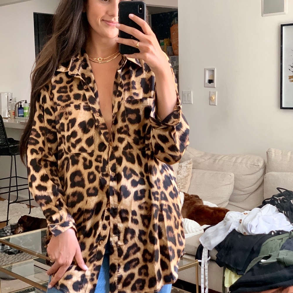 Animal print silky button up